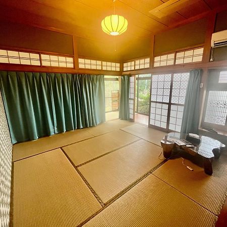 Appartamento みやうら御殿 Imabari Railway Station Esterno foto
